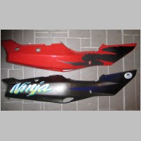 Kawasaki ZX6R 1994-97 ulesidom jobb piros,szurke.jpg